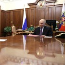 Путин удивился, что спрос на кредиты в России продолжает расти: «Несмотря на ключевую ставку?»
