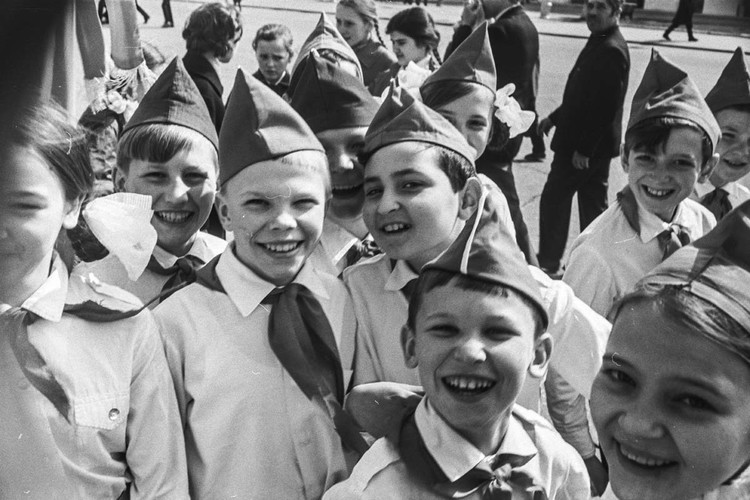 Как это было: 19 мая отмечает свой 100-летний юбилей пионерия
