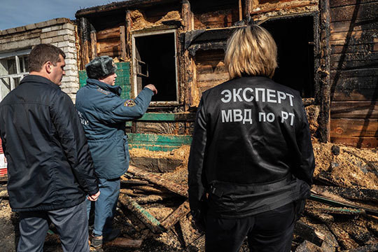 Трагедия на улице Пестеля в Казани: в пожаре погибла семья из 6 человек