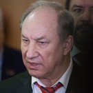 Рашкин пообещал купить живого лося взамен мертвого 