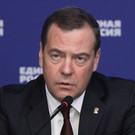 Медведев: Россия и НАТО находятся на грани войны
