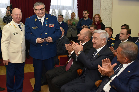 Рустам Минниханов поздравил сотрудников прокуратуры с профессиональным праздником