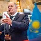 Шольц в Астане: нужно рассмотреть начало мирного процесса по Украине