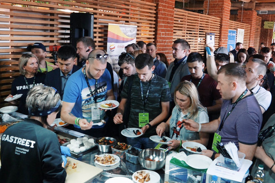 Как открыть кафе за 500 тыс. рублей и освоить су-вид: в Казани стартовал «Рестопарк»