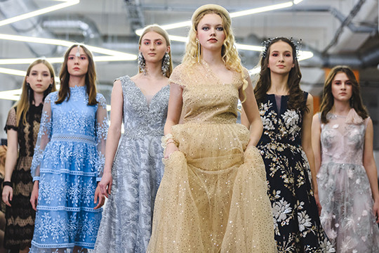 В Казани прошел фешен-показ Renaissance V 2019, вдохновленный эпохой Возрождения