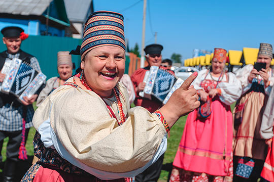 Каравон, летний Open Space Market и букварь от современных художников