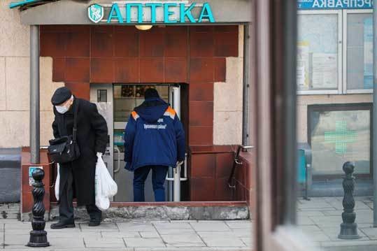 «Нас постоянно куда-то окунают»: эксперты обсудили вызовы для регионов до 2025 года