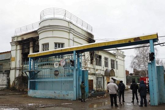 В Адмиралтейской слободе ночью сгорели пять охранников