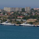 У акватории Севастополя обнаружили движущийся морской беспилотник