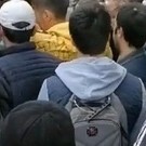 Соцсети: Мигранты вновь штурмуют отдел УФМС в Казани