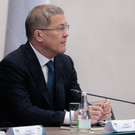 «За что мне мстить?»: Хабиров призвал «не рисовать конспирологических теорий» в задержаниях башкирских чиновников