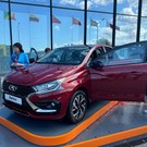АвтоВАЗ впервые показал новую LADA Iskra – в цвете «Огонь» (фото и видео)