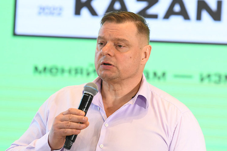 Алекно: «Игроки не знали даты войны, но хорошо знали ночную Москву и у них были самые престижные тачки»