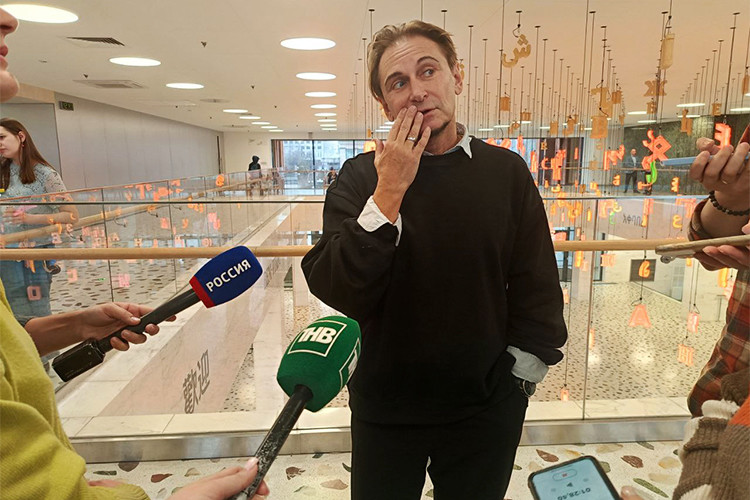 «Надо быть на плюс вайбе!»: как Талия Минуллина и философ Макаров учили бизнес зумеров нанимать