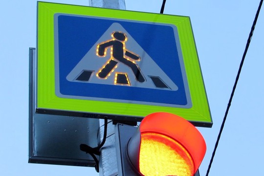 В Казани на перекрестке, где погибли мама с дочкой, установили светофор