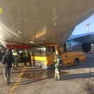 В аэропорту Москвы повредили Airbus авиакомпании Emirates – в него врезался водовоз