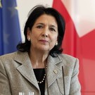 Президент Грузии хочет добиться отмены скандального закона об иноагентах