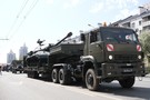 ​В Казани прошел парад военной техники
