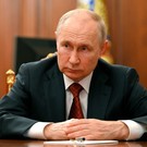 Путин предложил не информировать Совет Европы о введении в России военного положения