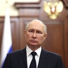 Путин поручил оценить идею перенаправить часть турпотока в Крым через новые регионы
