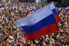 Митинг в честь 350-летия российского флага в Москве собрал 100 тыс. зрителей 