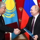 Президент РФ прибыл в Казахстан по приглашению Токаева