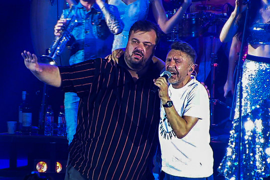 «Группировка Ленинград» в Казани: аншлаг в TNA, камео Уткина и «пара баб»