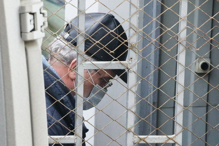 Губернатора Пензенской области Ивана Белозерцева доставили в суд