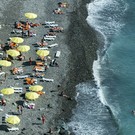 В Сочи из-за холодной погоды к лету не успело прогреться море