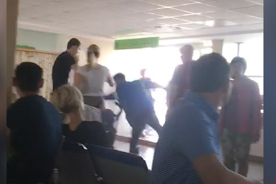 «Представление началось»: в аэропорту Бегишево произошла драка