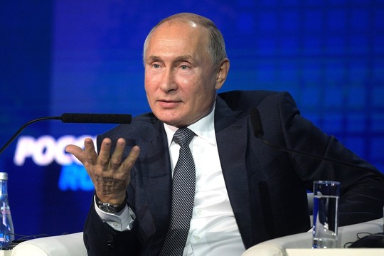 «Это точно провокация​!»: Путин впервые прокомментировал инцидент в Керченском проливе