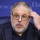 Экономист Хазин допустил отмену западных санкций через месяц-полтора