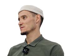 Султан Сафин, Тюбетей: «Иногда обвиняют, что портим татарскую кухню. Но это революция, синтез с мировой!»