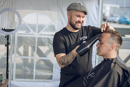 Барбер челны. Tip-Top Barbershop, Набережные Челны. Барбершоп Набережные Челны. Топ барберы Нижний Новгород. Барбершоп Елабуга.