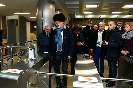 &laquo;Администрации скажем:&nbsp;&laquo;Давайте билет по&nbsp;100 рублей, потому&nbsp;что пассажиры куда-то делись&raquo;