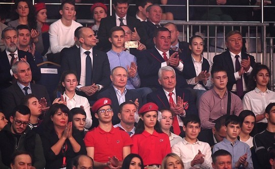 Владимир Путин приехал на первый чемпионат лиги боевого самбо в Сочи