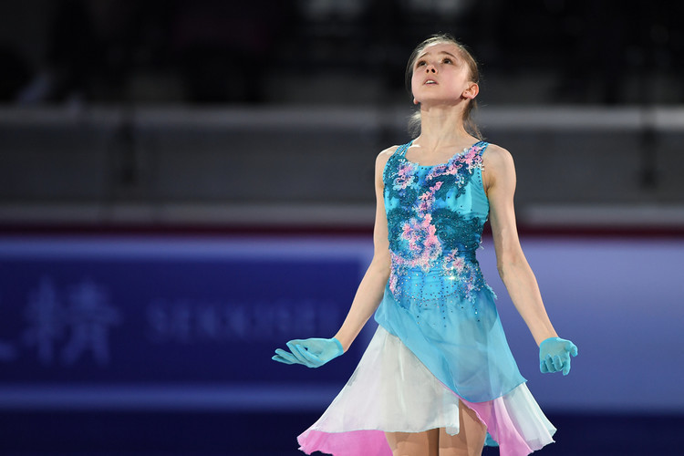 Валиева впервые исполнила тройной аксель и выиграла в короткой программе этапа Кубка России