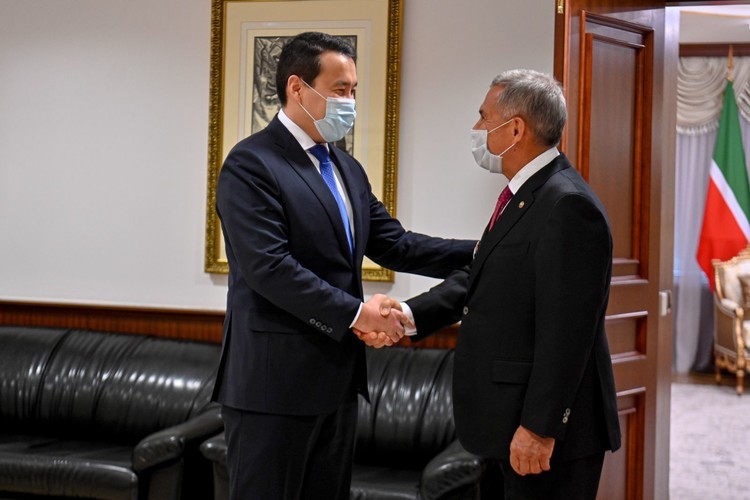 Минниханов встретился с новым премьер-министром Казахстана