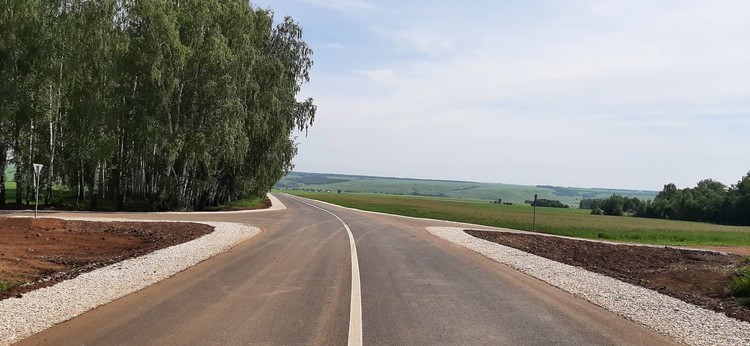 В Мамадышском районе Татарстана завершили ремонт трассы, по которой проходит школьный маршрут