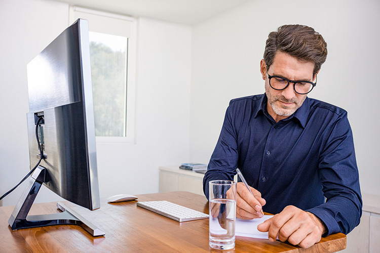 Переход на офисные линзы — это инвестиция в общее самочувствие