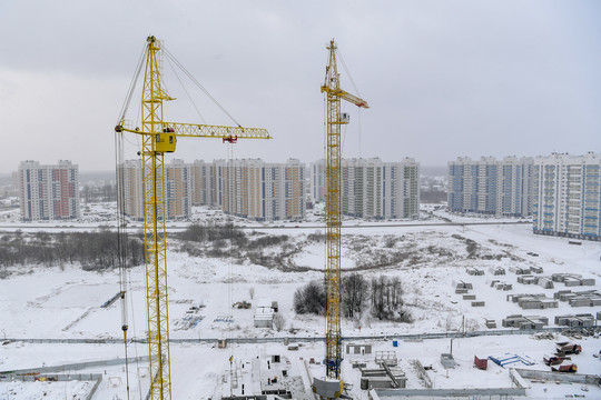 Минниханов посетил шесть строящихся объектов Казани. В том числе будущую станцию метро