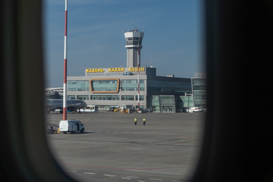 Самолет Москва – Сахалин совершил экстренную посадку в Казани