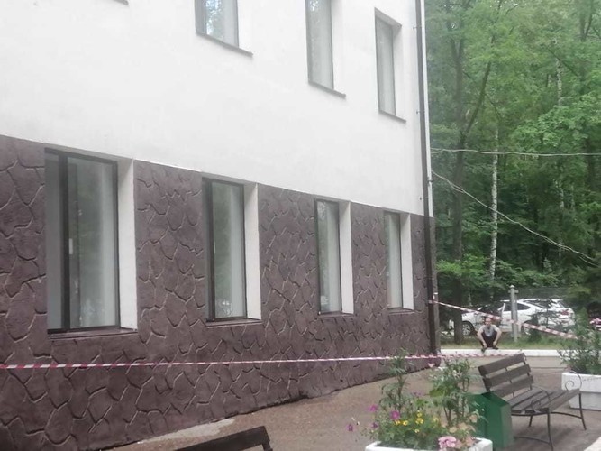 В Татарстане возбуждено уголовное дело по факту падения мальчика из окна на пятом этаже в лагере