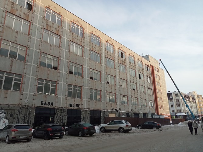 В Казани разбирают последнее здание бывшей фабрики «Спартак» для нового IT-парка
