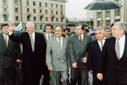 Татарстан 1991 митинг. Татарстан референдум о независимости 1992. Татарстан в 1992 году. Шаймиев 1990 ссср. Татарстан независимость 1992.