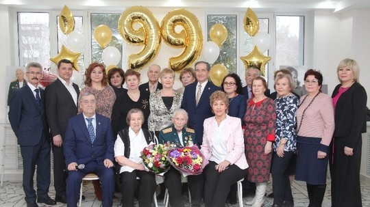 Легенда татарстанского здравоохранения Татьяна Емелина отметила 99-летие
