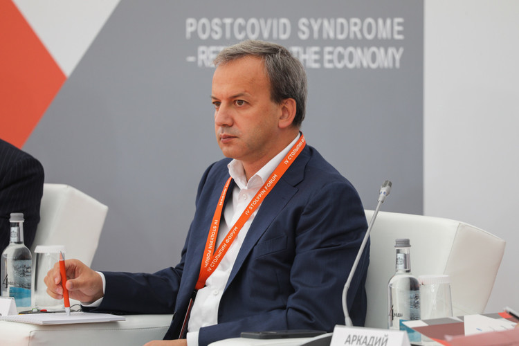 Дворкович покидает пост главы фонда «Сколково»