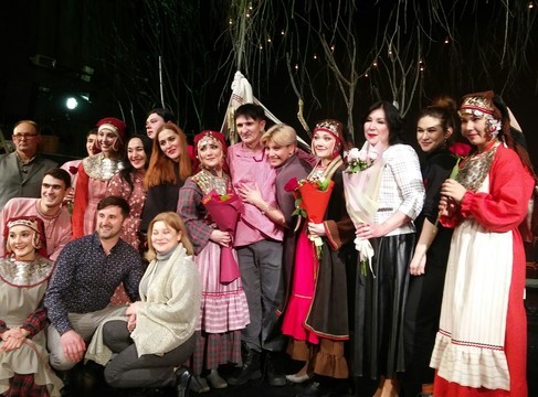 «Исчезнет язык – исчезнет все»: монодрама «Микулай» в Кариевском театре собрала аншлаг