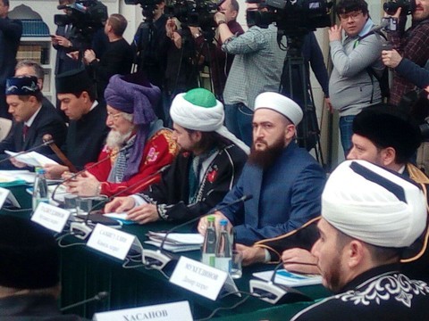 Минниханов встретился с Кириенко в Болгарской исламской академии