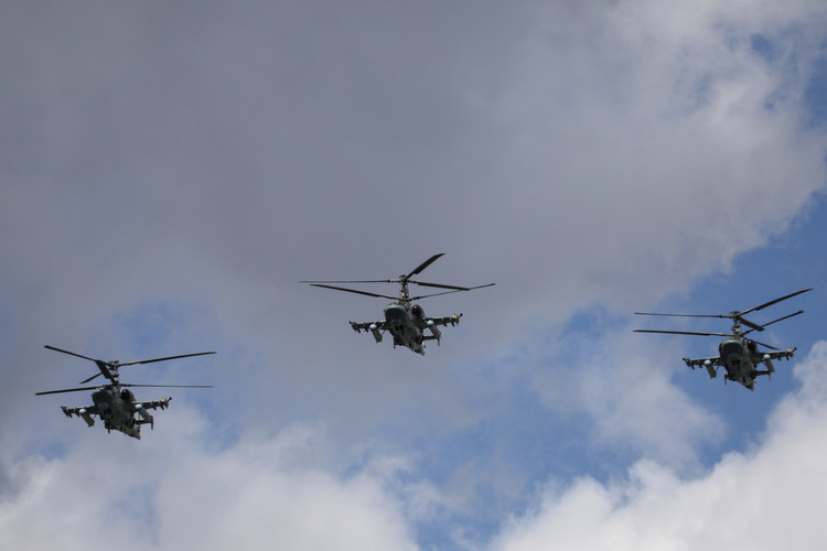 СМИ: Два вертолета столкнулось в Саратовской области